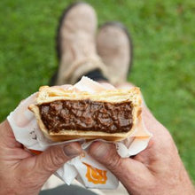 Load image into Gallery viewer, 4 Pack Beef steak lunch Pie