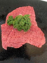 Load image into Gallery viewer, BBQ Pack - 12 Thin Sausages 12 minutes steaks