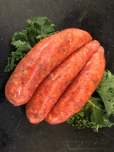 Load image into Gallery viewer, Cracked Pepper & Worcestershire Sausages 500gm Pack