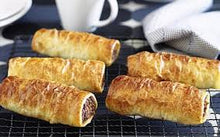 Load image into Gallery viewer, Weekly Specials - Sausage rolls - 4 Pack
